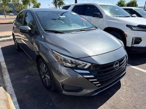 Used 2025 Nissan Versa SV w/ Trunk Package FWD image 1