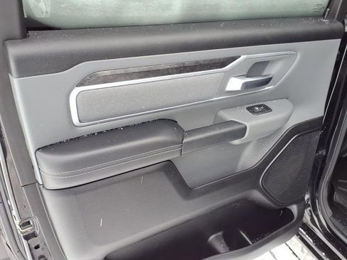 Used 2020 RAM 1500 Big Horn image 11