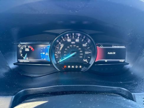 Used 2018 Ford Explorer XLT w/ Equipment Group 202A image 33