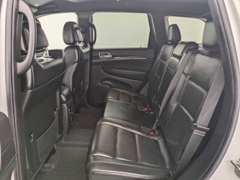 Used 2019 Jeep Grand Cherokee Limited AWD/4WD image 21