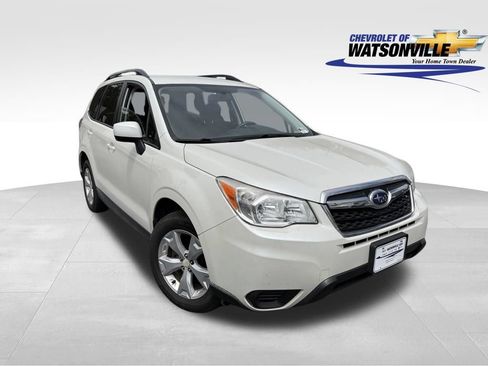 Used 2014 Subaru Forester 2.5i Premium AWD/4WD image 1