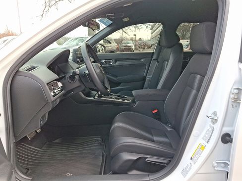 Used 2024 Honda Civic Sport image 13