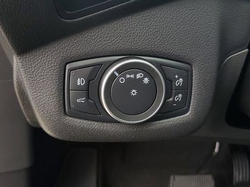 Used 2019 Ford Escape SEL FWD image 17