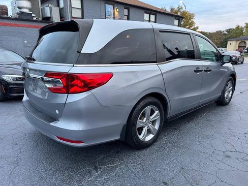 Used 2018 Honda Odyssey LX image 15