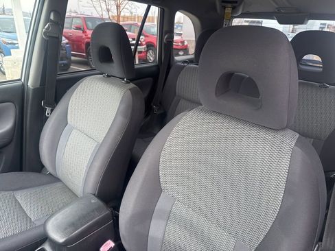 Used 2005 Toyota RAV4 2WD image 12