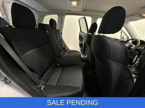 Used 2015 Subaru Forester 2.5i Premium w/ All-Weather Package AWD/4WD image 22