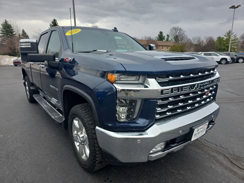 Used 2020 Chevrolet Silverado 2500 LTZ w/ LTZ Premium Package image 18