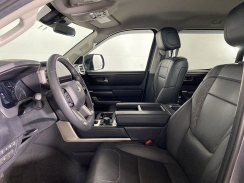 Used 2023 Toyota Tundra SR5 w/ SR5 Premium Package image 26