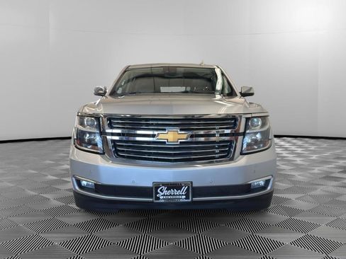 Used 2018 Chevrolet Suburban Premier image 2