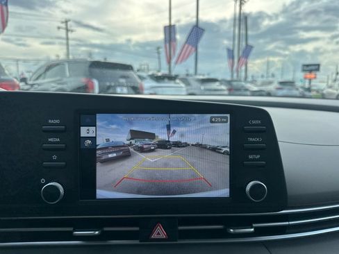 New 2026 Hyundai Elantra Blue image 21