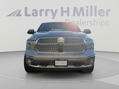 Used 2016 RAM 1500 Laramie w/ Convenience Group AWD/4WD image 8