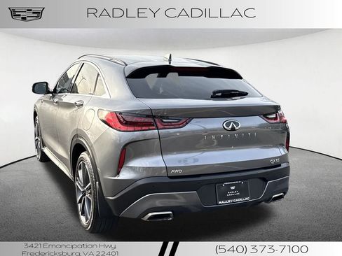 Used 2024 INFINITI QX55 Essential image 3