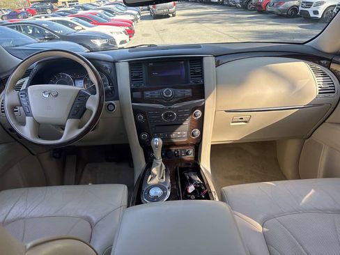 Used 2012 INFINITI QX56 2WD w/ Deluxe Touring Pkg image 10