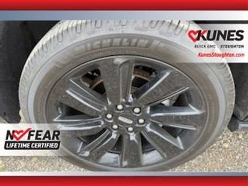 Used 2024 Lincoln Navigator Reserve w/ Equipment Group 201A AWD/4WD image 16