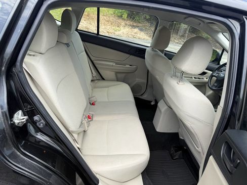 Used 2014 Subaru Impreza 2.0i image 12