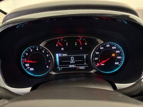 Used 2019 Chevrolet Traverse LT image 9