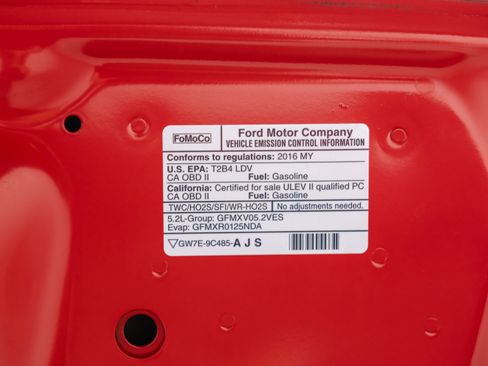 Used 2016 Ford Mustang Shelby GT350R w/ GT350R Equipment Group 920A image 56