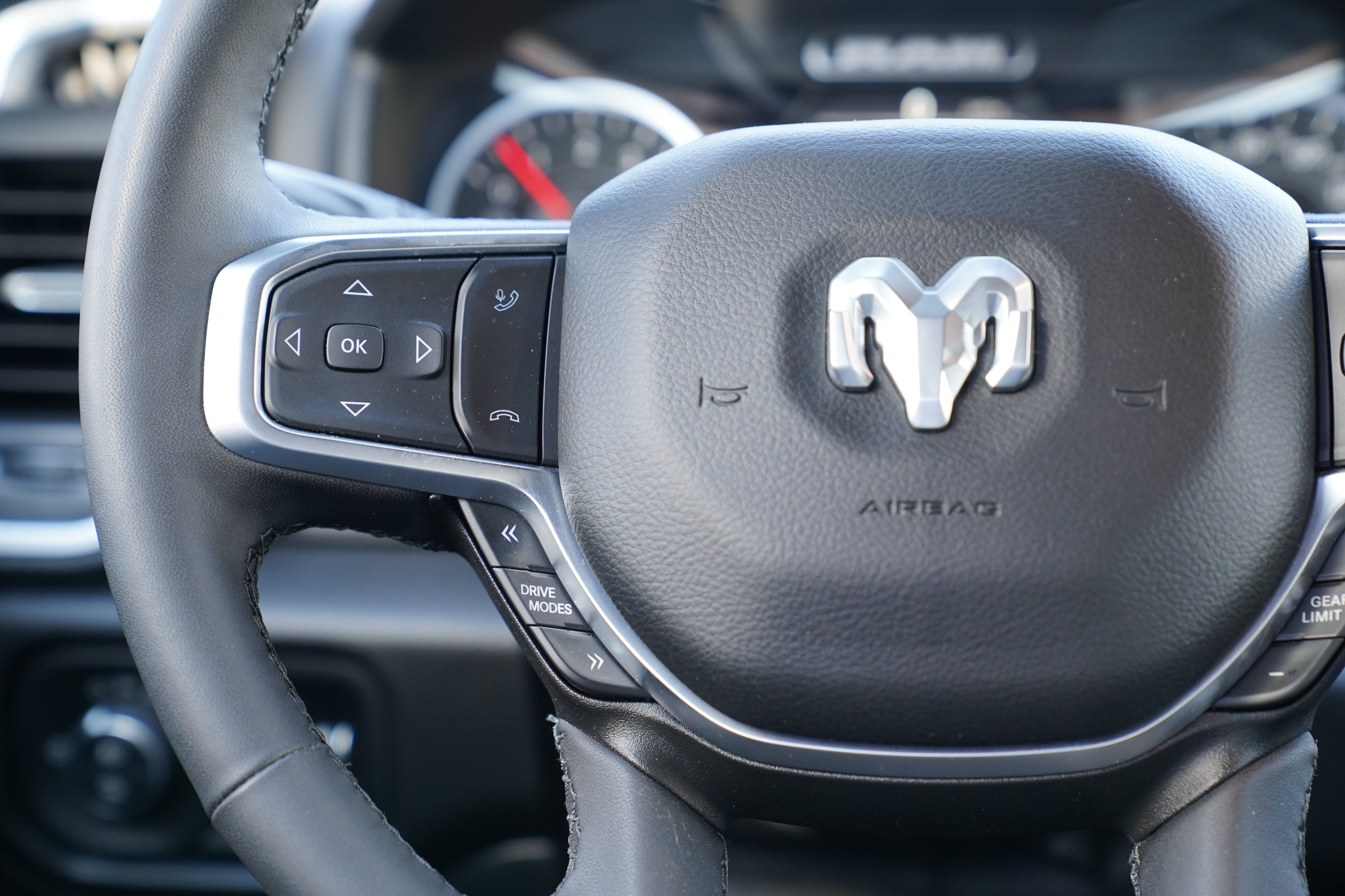 Used 2025 RAM 1500 Big Horn AWD/4WD image 19