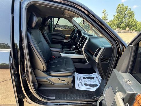 Used 2018 Ford F150 Lariat w/ Equipment Group 502A Luxury AWD/4WD image 36