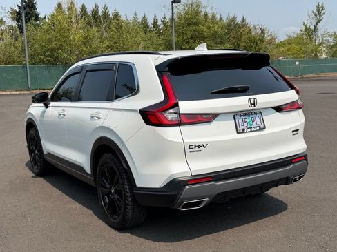 Used 2023 Honda CR-V Sport Touring image 6