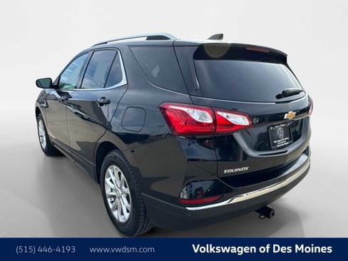 Used 2019 Chevrolet Equinox LT w/ Sun & Navigation Package image 4