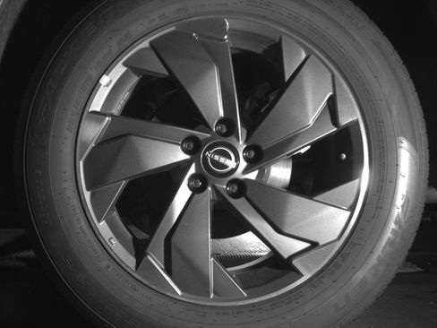 Used 2025 Nissan Rogue SV image 14