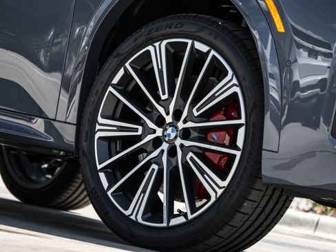 New 2026 BMW X2 xDrive28i w/ Technology Package image 9