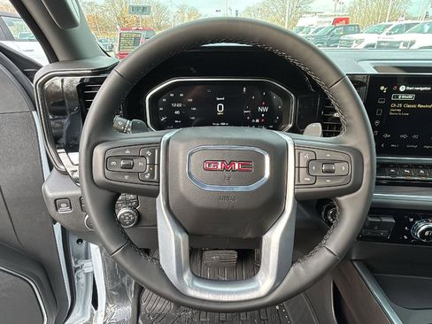 New 2026 GMC Sierra 1500 SLT w/ SLT Premium Plus Package image 15