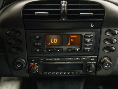 Used 2005 Porsche 911 GT3 image 16