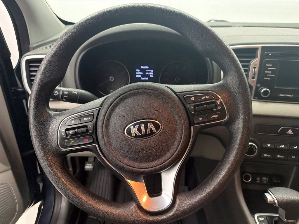 Used 2018 Kia Sportage LX FWD image 13