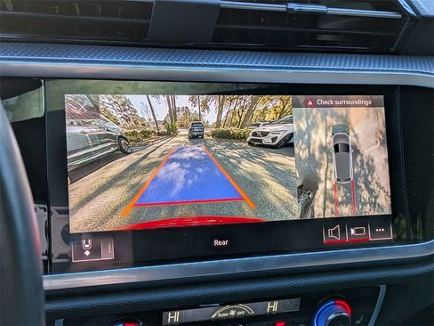 Used 2021 Audi Q3 2.0T Premium Plus w/ Premium Plus Package image 23