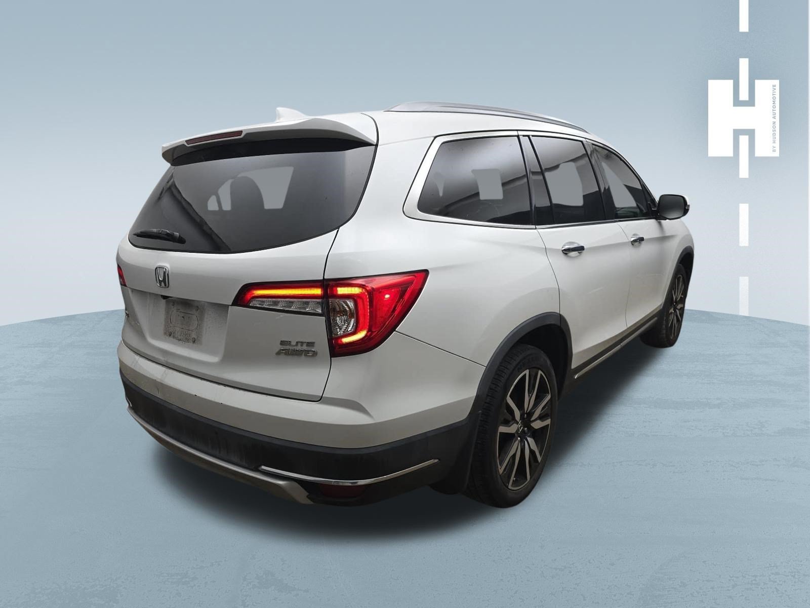 Used 2020 Honda Pilot Elite image 4