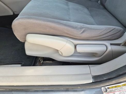 Used 2012 Honda Accord LX image 17