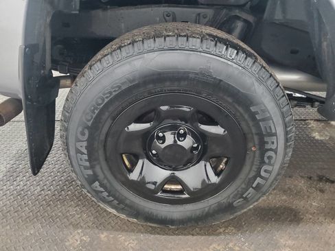 Used 2014 Toyota Tacoma 4x4 Access Cab V6 w/ SR5 Package image 16