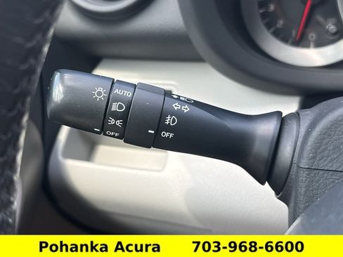 Used 2012 Toyota RAV4 Limited w/ Navigation Value Pkg AWD/4WD image 10