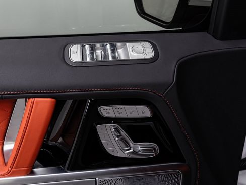 Used 2026 Mercedes-Benz G 63 AMG 4MATIC image 6