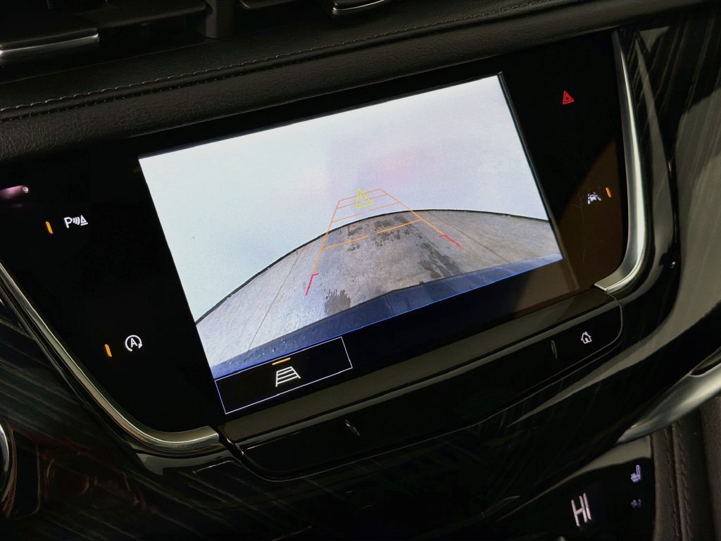 Used 2024 Cadillac XT6 Premium Luxury AWD/4WD image 14