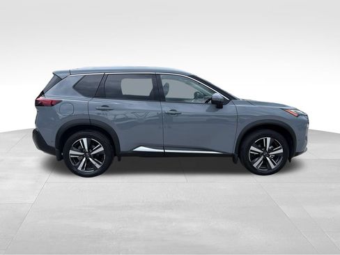 Certified 2023 Nissan Rogue Platinum w/ Platinum Premium Package FWD image 9