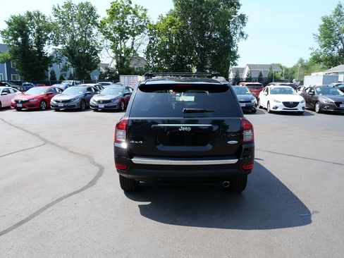 Used 2017 Jeep Compass High Altitude AWD/4WD image 4