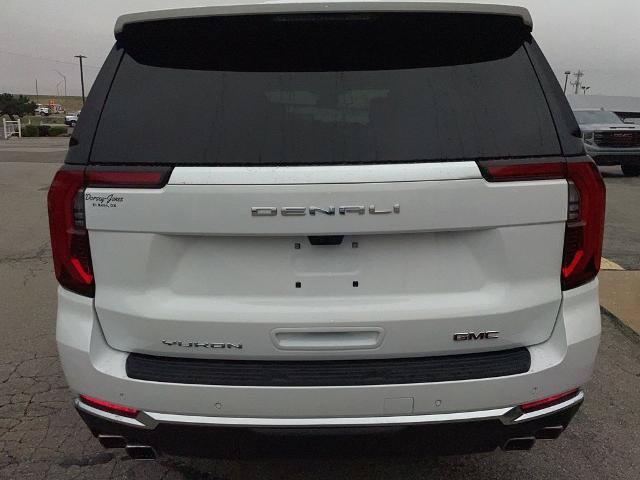 New 2026 GMC Yukon Denali w/ Denali Reserve Package AWD/4WD image 3