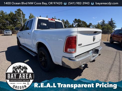 Used 2017 RAM 1500 Laramie w/ Convenience Group AWD/4WD image 4