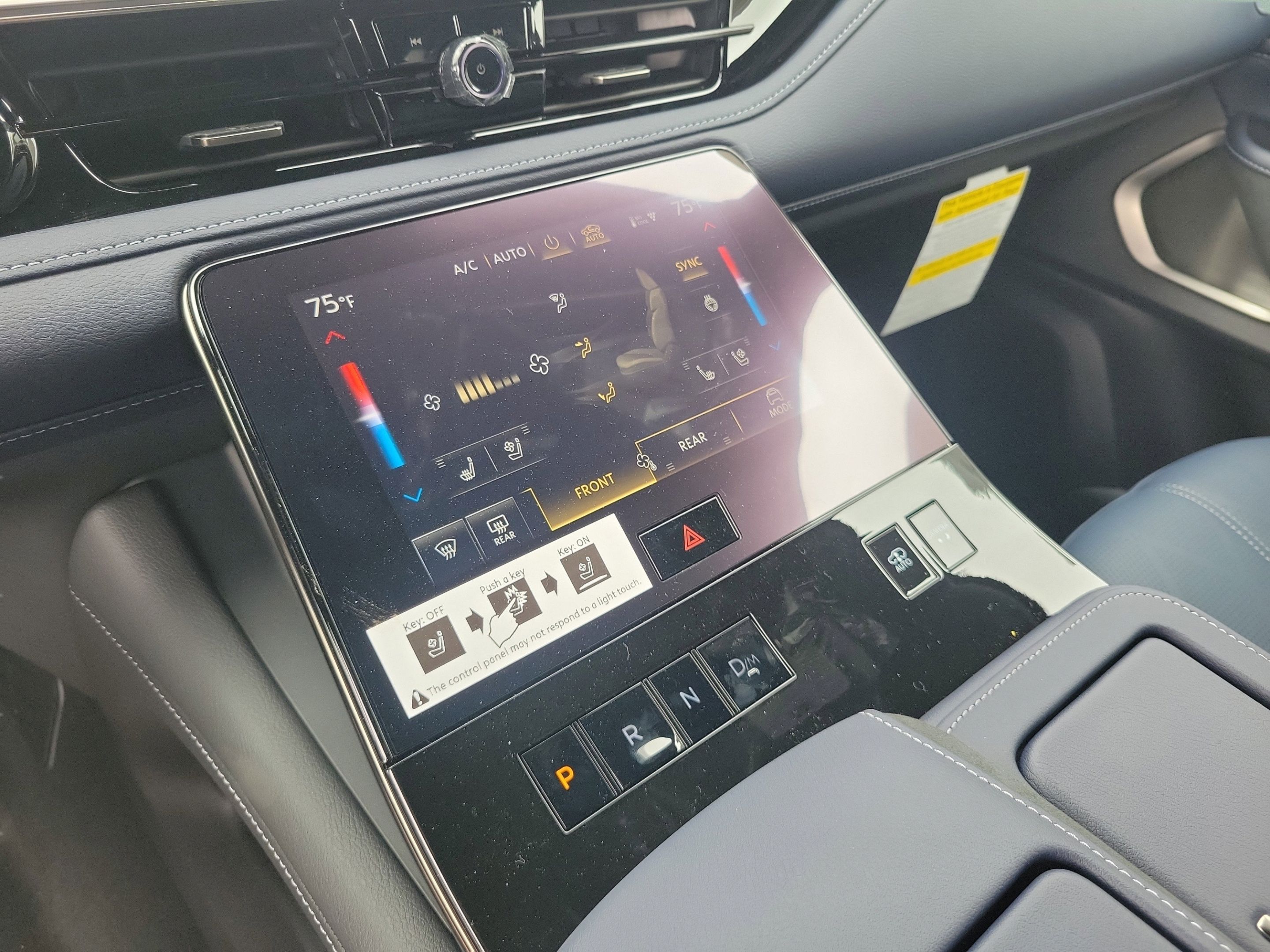 New 2026 INFINITI QX80 4WD image 11