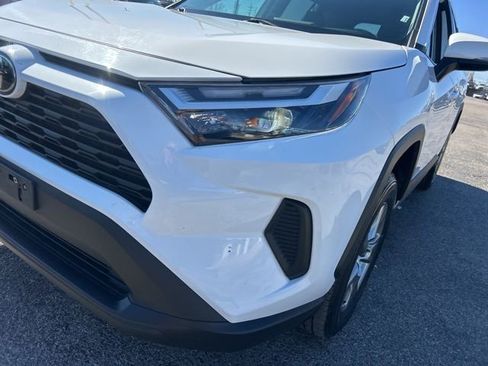 Used 2024 Toyota RAV4 XLE image 9