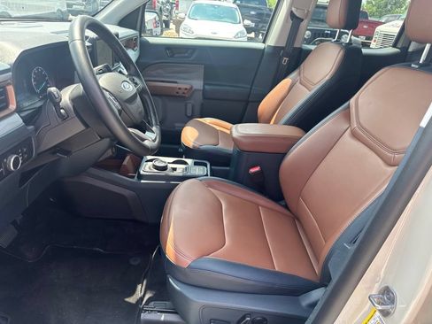 Used 2024 Ford Maverick Lariat AWD/4WD image 9