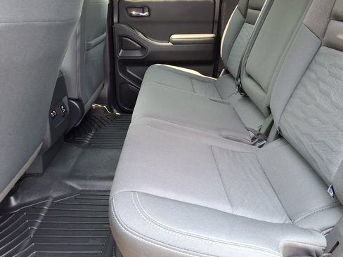 Used 2024 Nissan Frontier SV w/ SV Convenience Package AWD/4WD image 16
