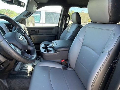 New 2026 RAM 5500 Tradesman w/ Chrome Appearance Group AWD/4WD image 19