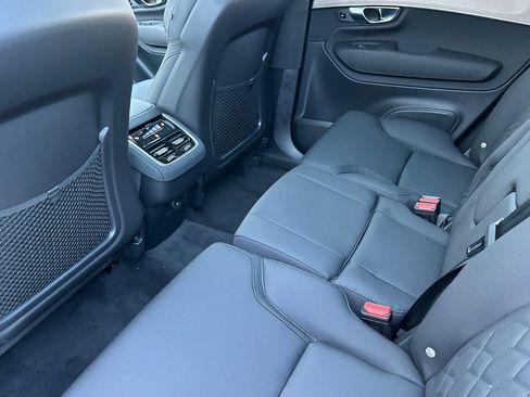 New 2026 Volvo XC90 B6 Plus w/ Protection Package AWD/4WD image 4