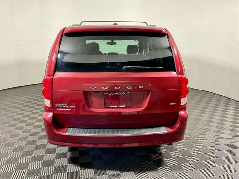 Used 2014 Dodge Grand Caravan SXT FWD image 13