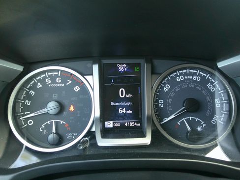 Used 2023 Toyota Tacoma SR5 image 31