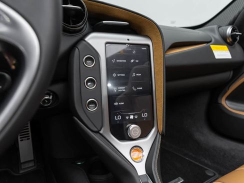 New 2027 McLaren 750S Spider RWD image 13